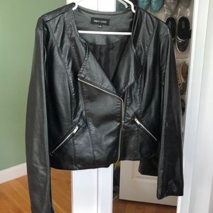 Black leather jacket large